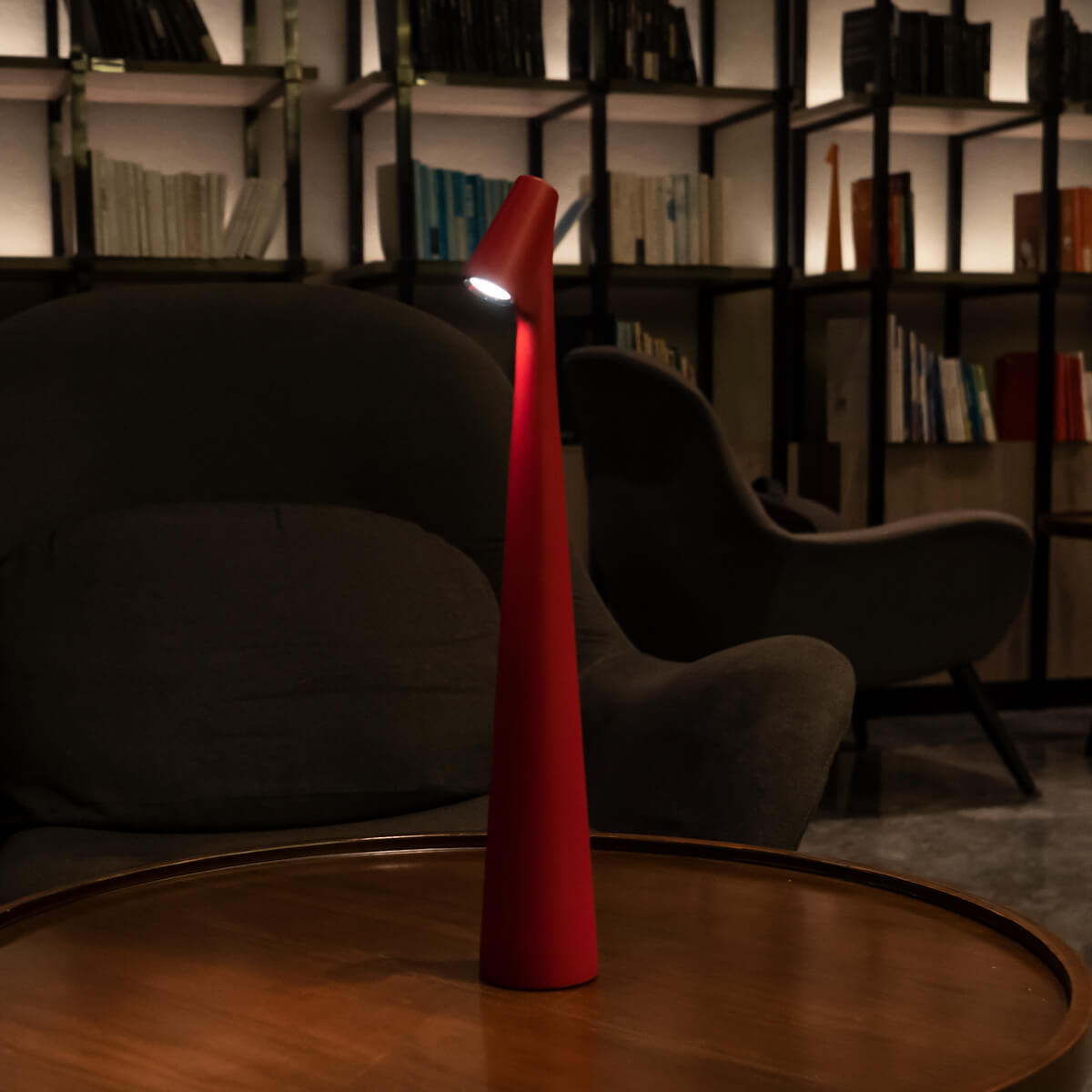 Sculpting Table Lamp