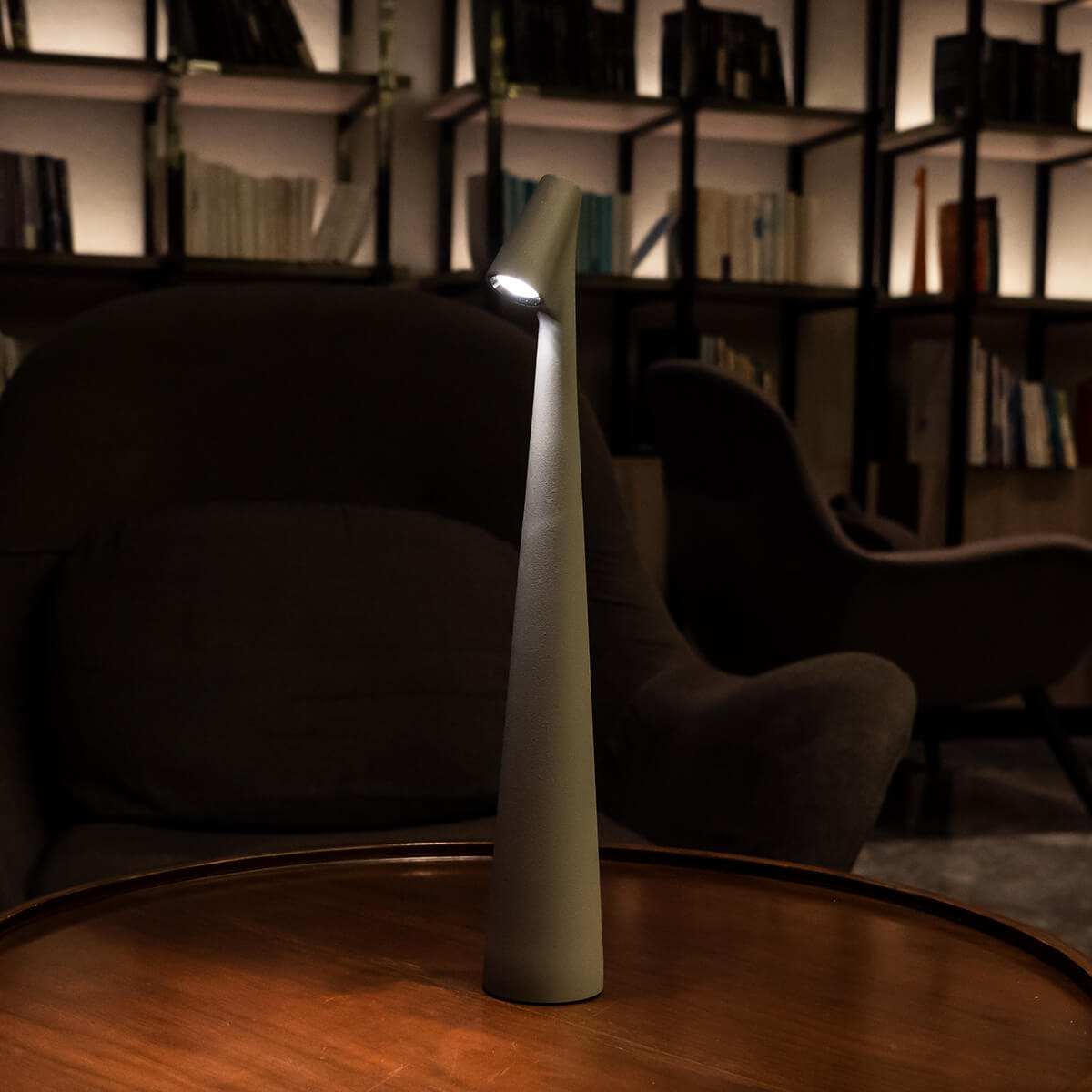 Sculpting Table Lamp