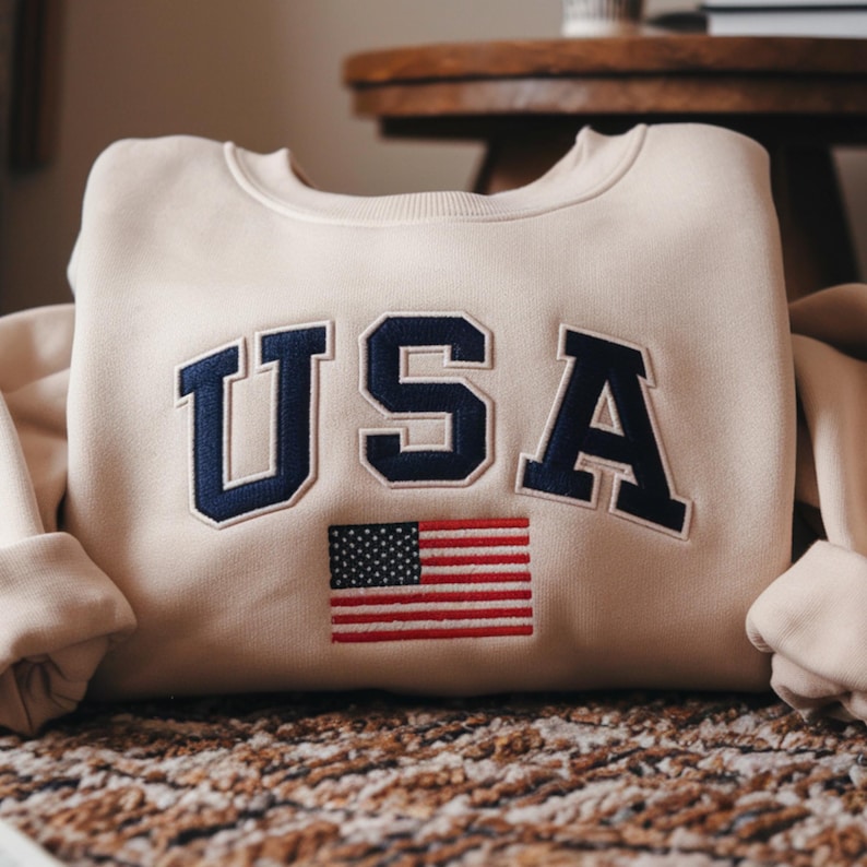 Embroidered Usa Sweatshirt Womens Usa Crewneck Sweatshirt Usa Shirt America Sweatshirt 4th Of July Sweatshirt Patriotic Sweatshirt